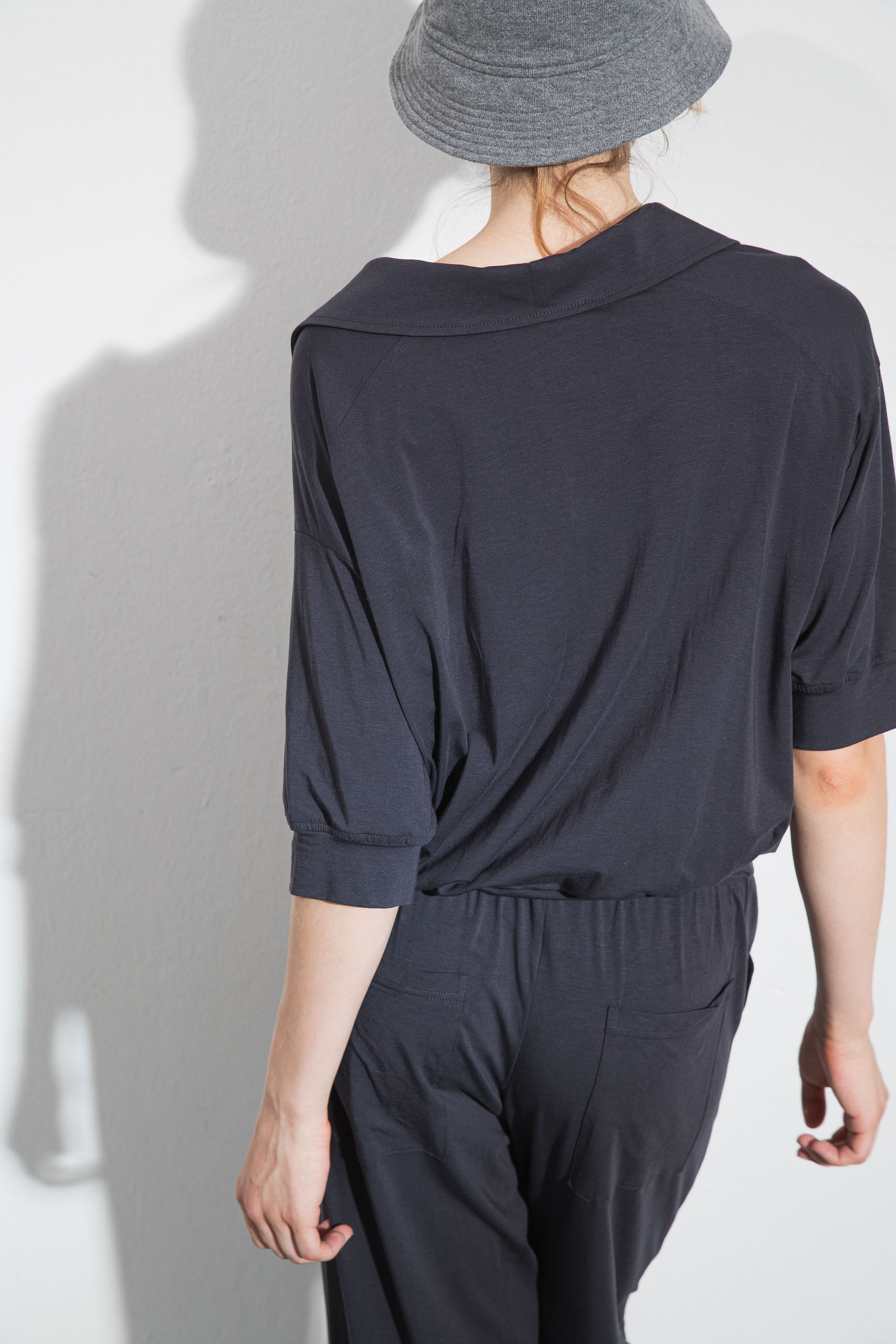 Hose Geraldine in nearly black