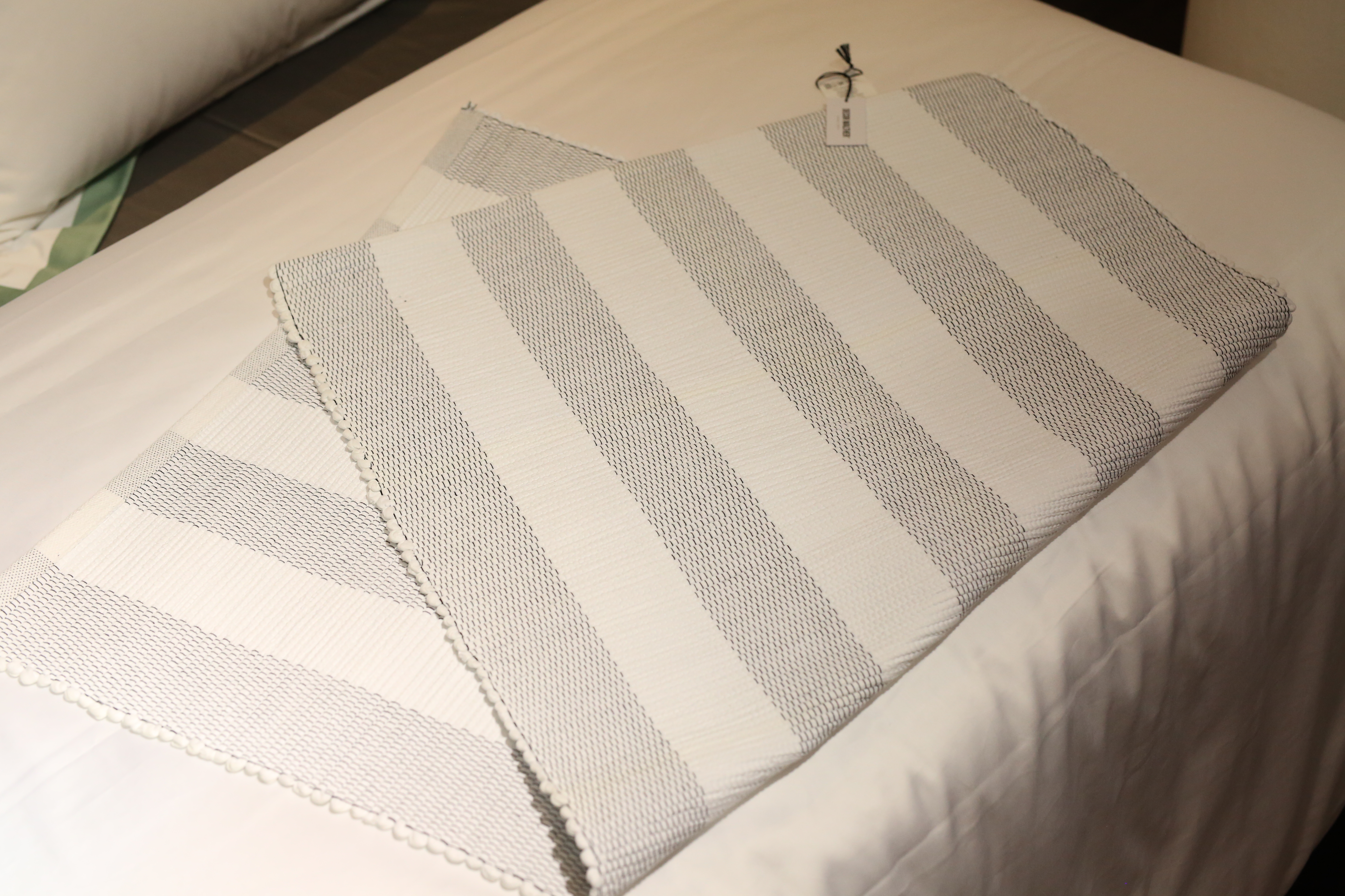 Teppich Marty 180x60cm weiß