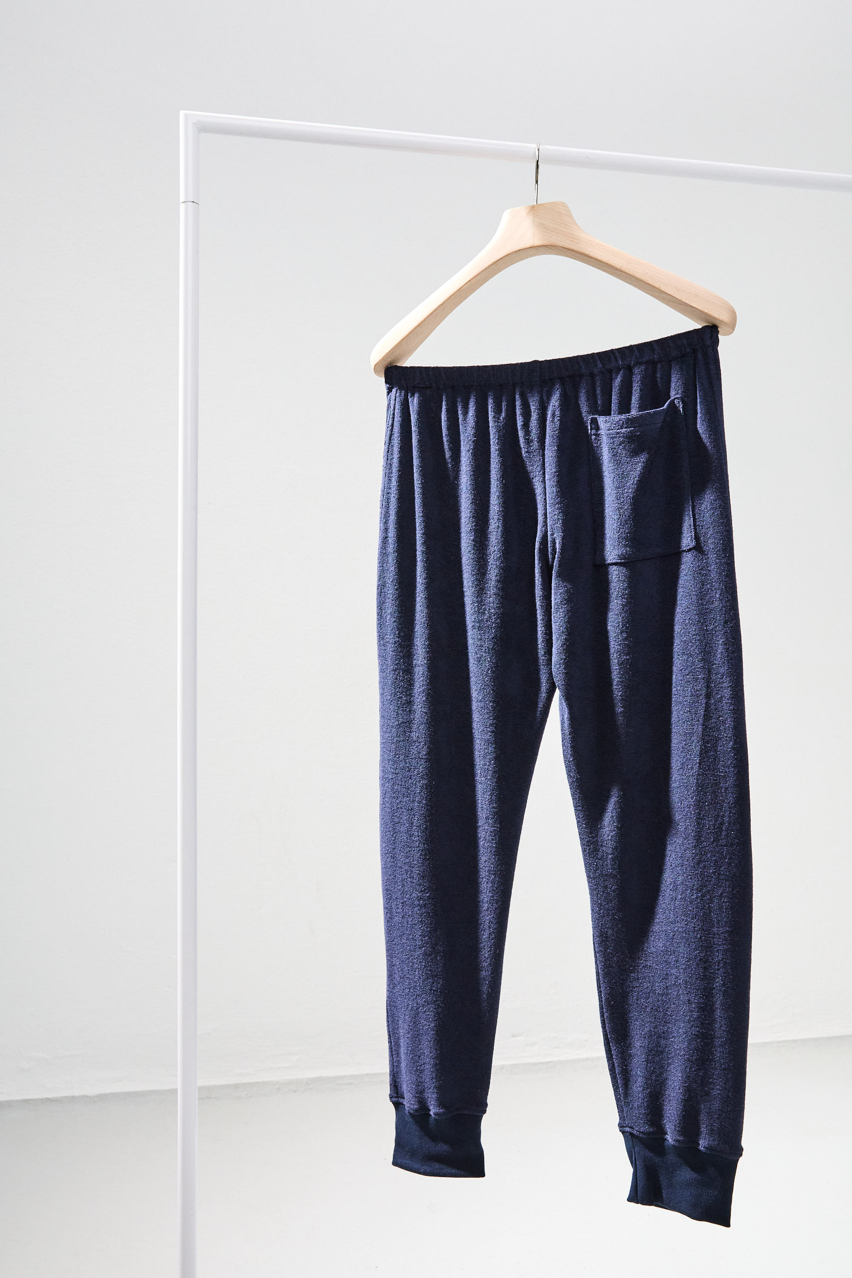 CHRIS Hose sweat midnight L