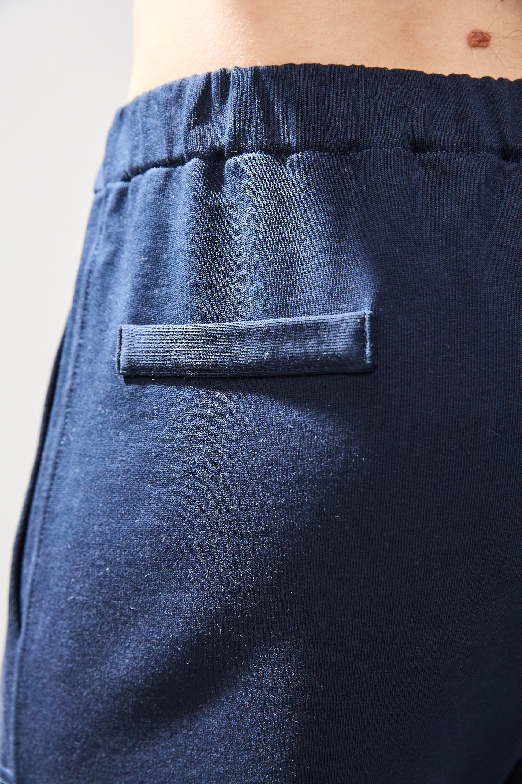 CHRISTOPHER Hose sweat midnight M