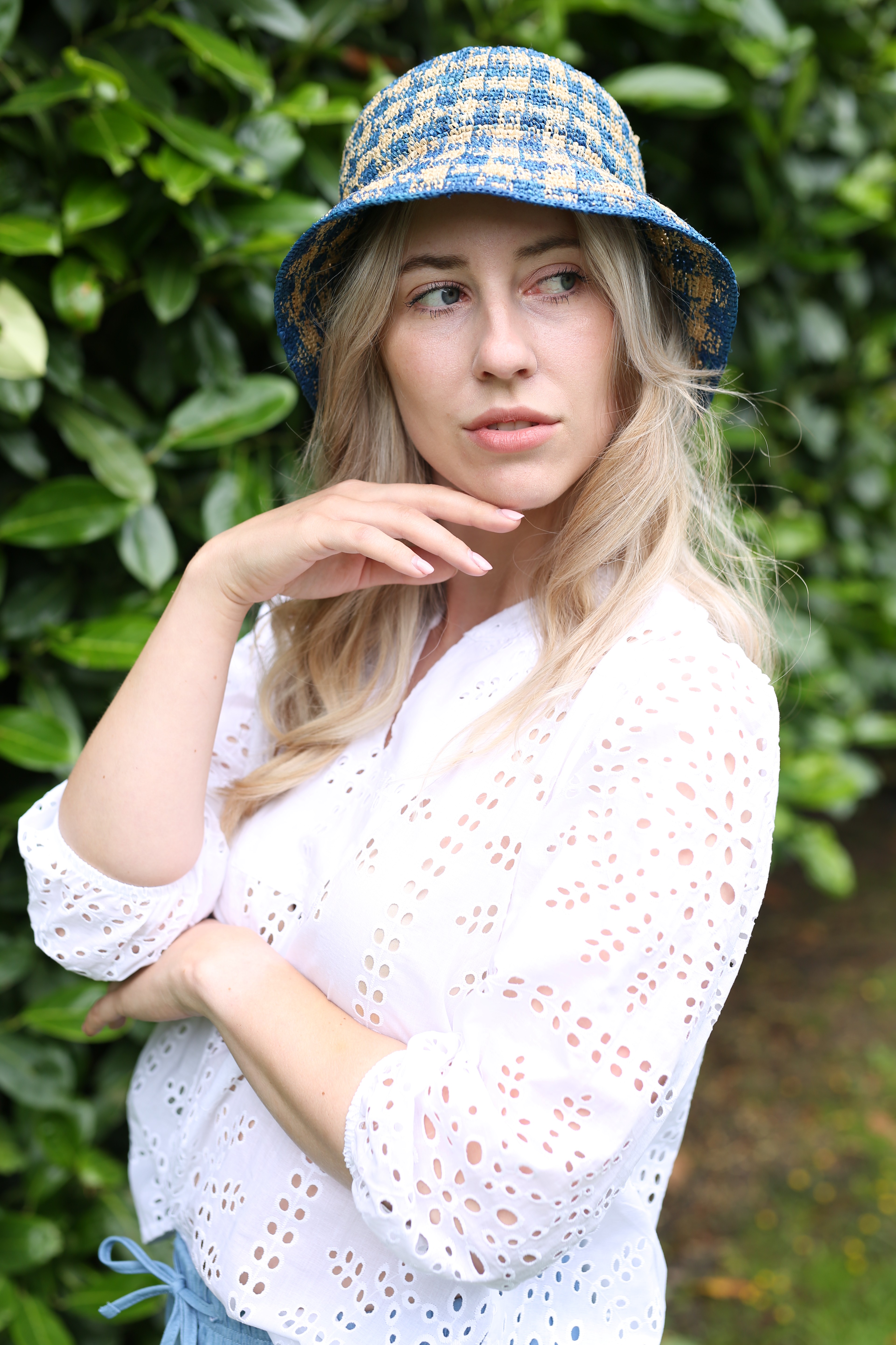 Bluse mit Lochmuster S
